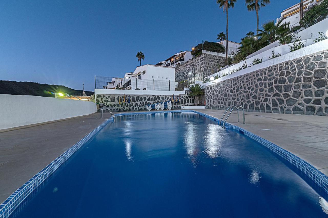 Mogan Luxury Apartment, Sea Views, Jacuzzi And Sauna. Exterior foto